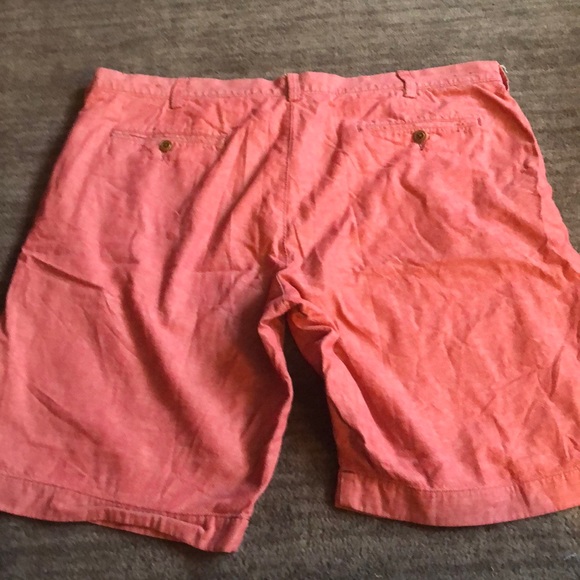 Men’s J. Crew red chambray shorts - Size 38W - Picture 3 of 3